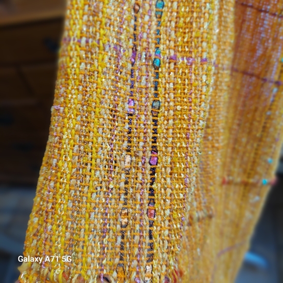 Hand Woven Shawl Wrap in Sunshine Burst Color OS - Picture 14 of 16